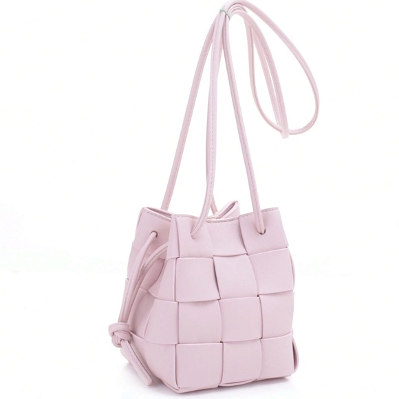 Luxe Vegan Leather Woven Adjustable Straps Snap Button Closure Crossbody - Picture 1 of 6